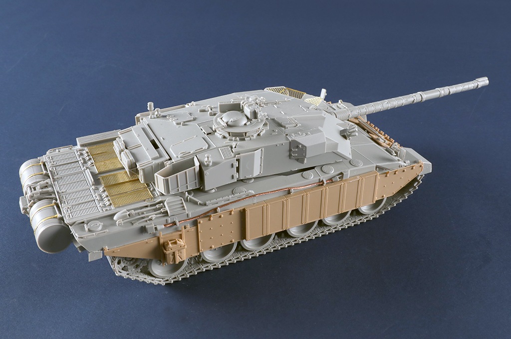 NEW 09612 1/35 イギリス陸軍 チャレンジャー1 Mk.3