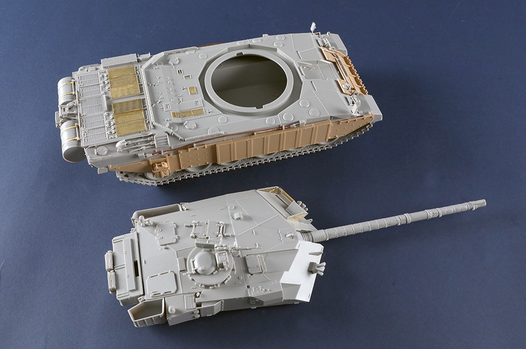 NEW 09612 1/35 イギリス陸軍 チャレンジャー1 Mk.3