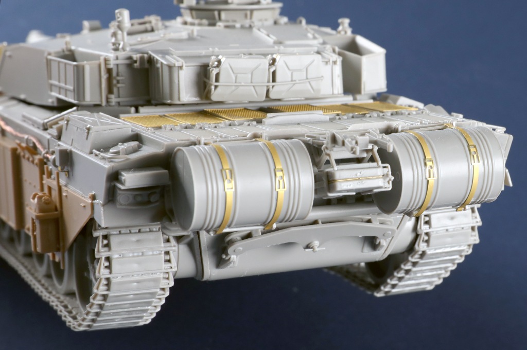 NEW 09612 1/35 イギリス陸軍 チャレンジャー1 Mk.3