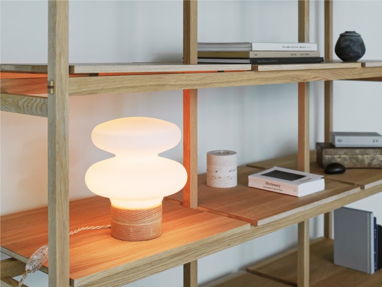 Monique ��ˡ��� �ơ��֥�饤��