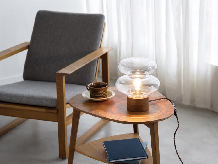 Monique ��ˡ��� �ơ��֥�饤��