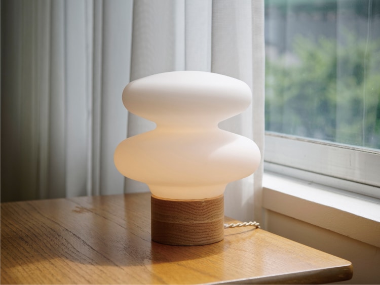 Monique ��ˡ��� �ơ��֥�饤��