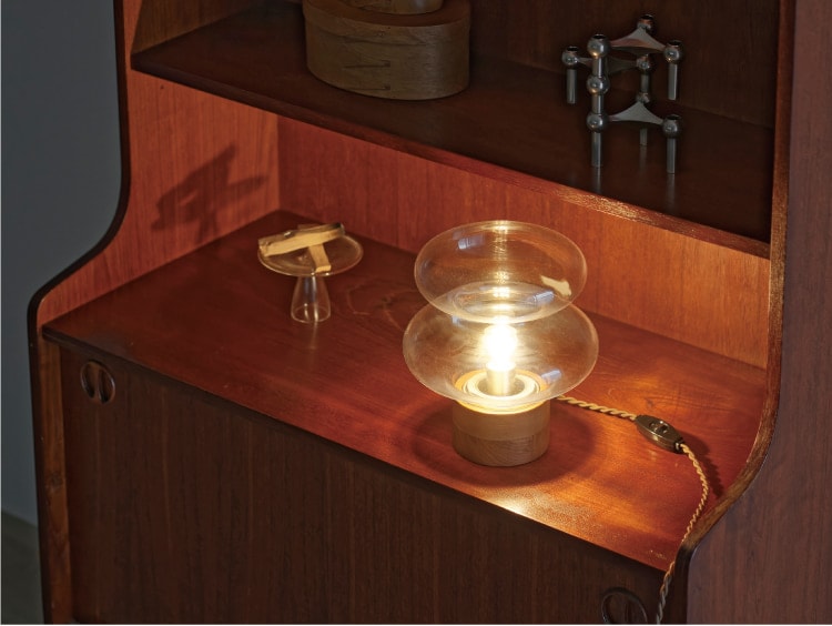 Monique ��ˡ��� �ơ��֥�饤��