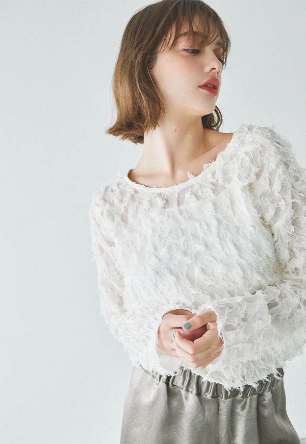 iNtimite新品タグ付きフリンジプルオーバー iNtimite新品タグ付きフリンジプルオーバー - メルカリ