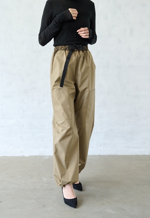 [COLN] re parachete pants (2c) ナイロンパンツ COLN] re parachete pants (2c) ナイロンパンツ (COLN/パンツ