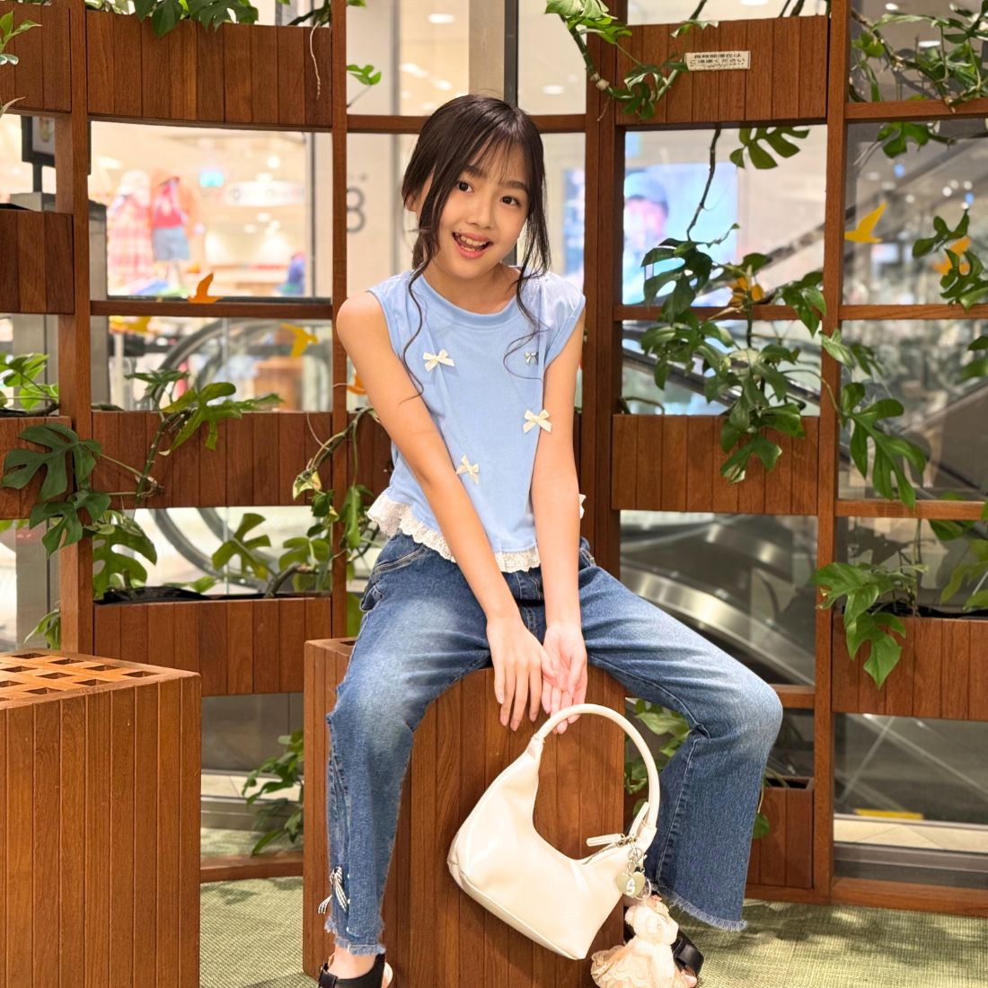 リボンモチーフタンクトップ