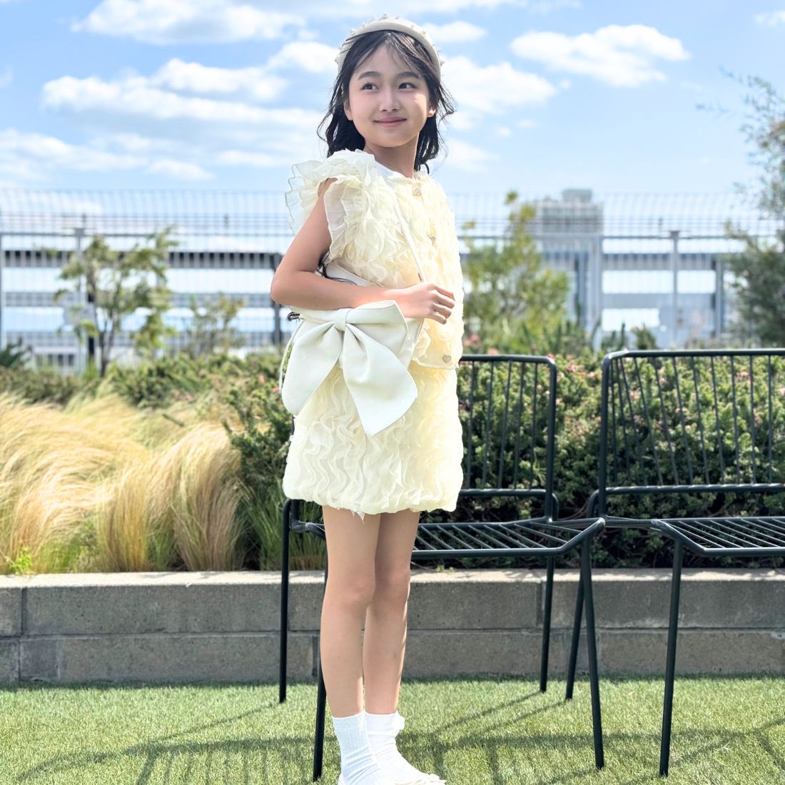 総フリルブラウス+パンツセットアップ