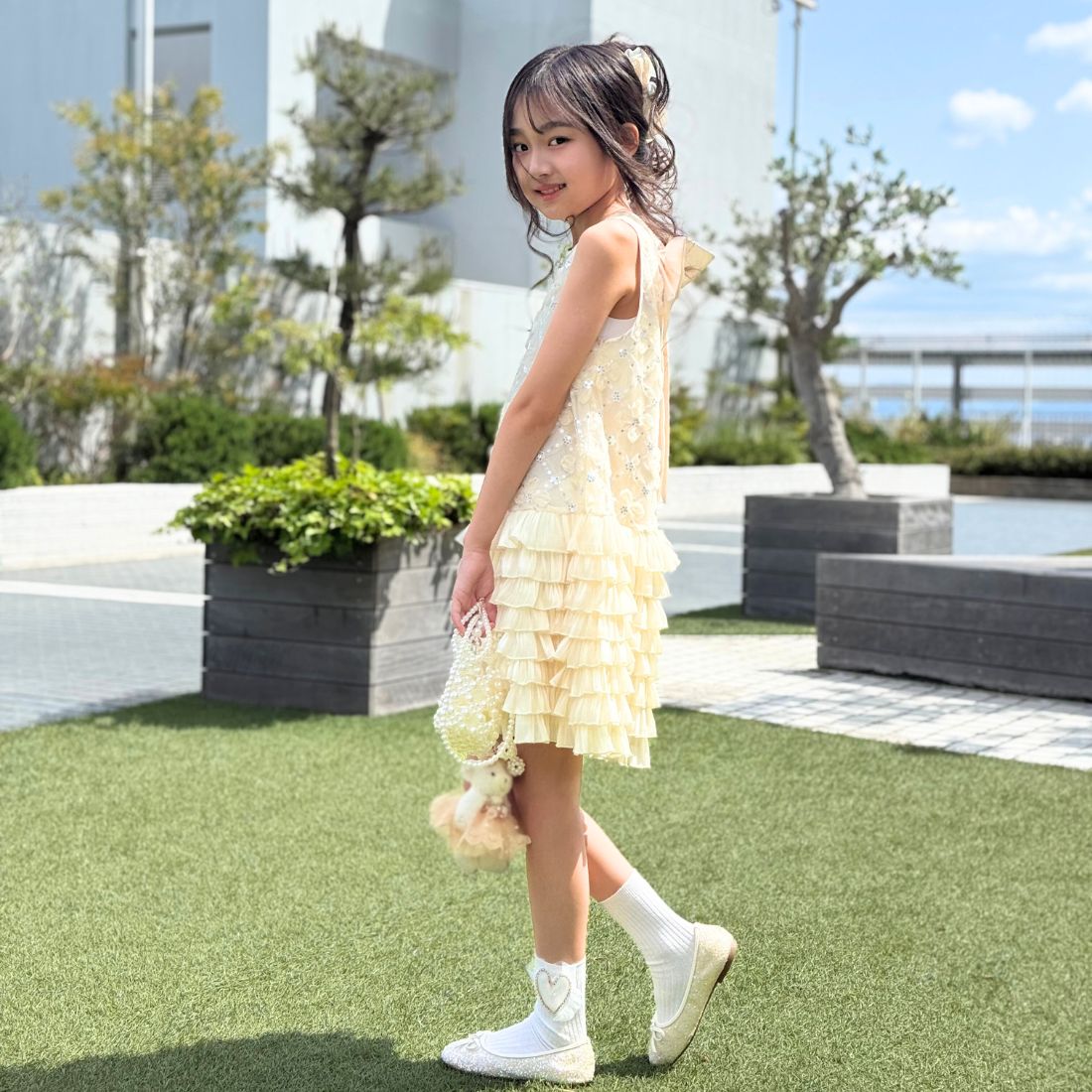 背リボンモチーフワンピース