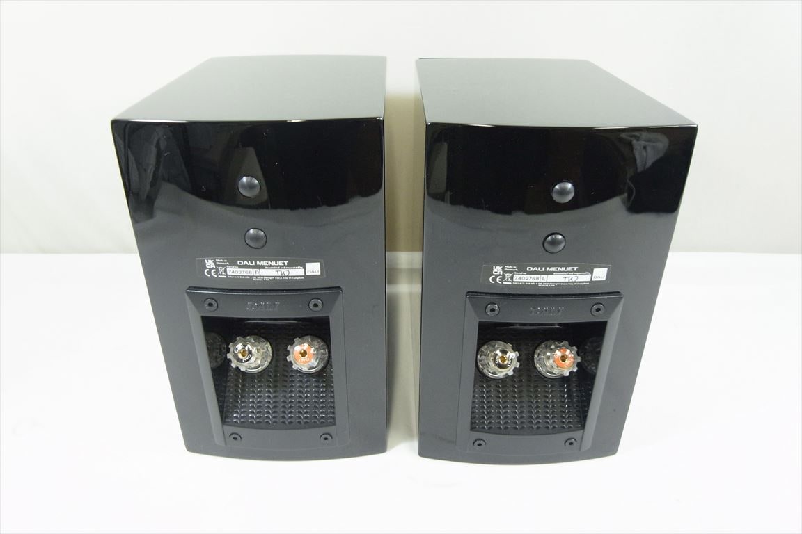 DALI - MENUET/ブラック（ペア）《JP-u》 | | オーディオ