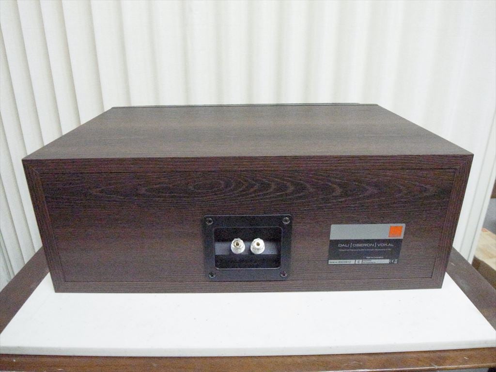 DALI - OBERON VOKAL/ダークウォールナット『B級品』《JP-u