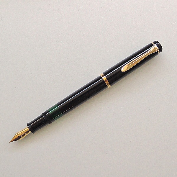 ��̾�����õ��ءۥڥꥫ�� ��ǯɮ ���饷�å� M200 �� EF(�˺ٻ�)������Ͽ��Υ�ӥ塼��������«�ǥܥȥ륤���դ���