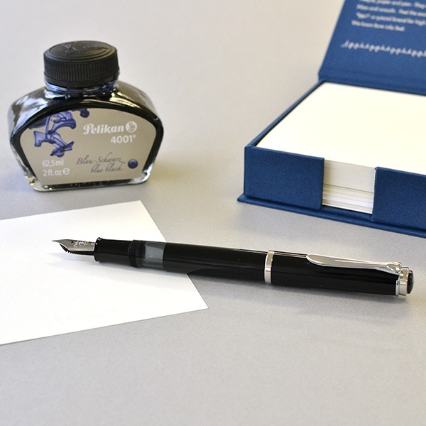 【美品】ペリカンPelikan クラシック　万年筆　M205 Black-EF 新品)Pelikan ペリカン 万年筆 クラシック P205 ブラック（商品