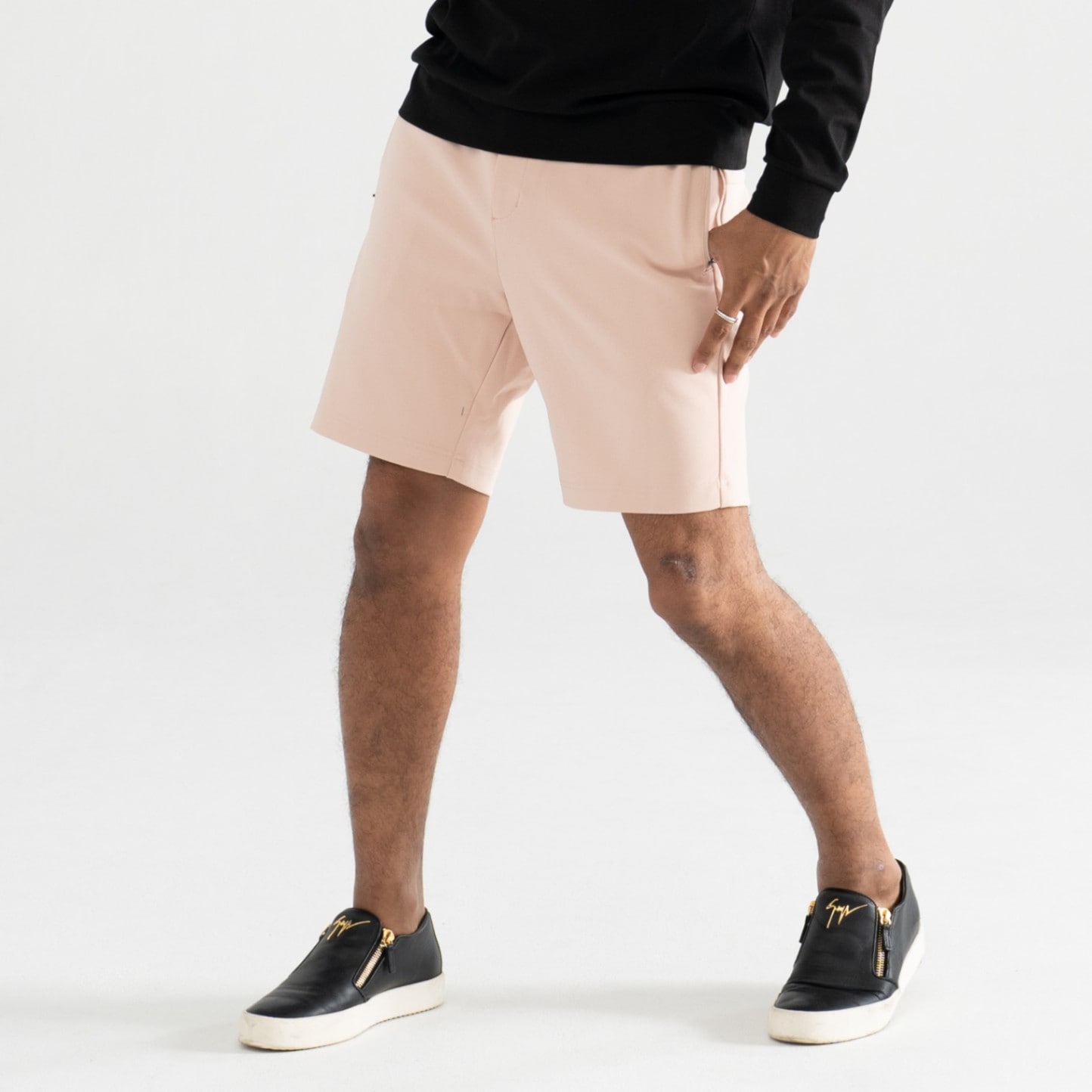 ポンチショートパンツ