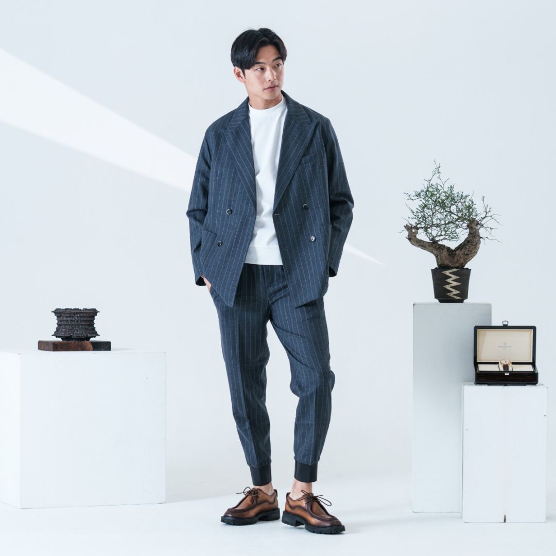 ウールストライプダブルスーツ
