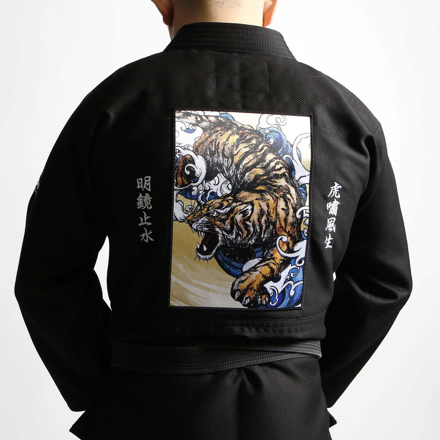 納期1、2ヶ月から】JAPAN jiu-jitsu-GI 黒 | 新商品 | ISAMI(イサミ
