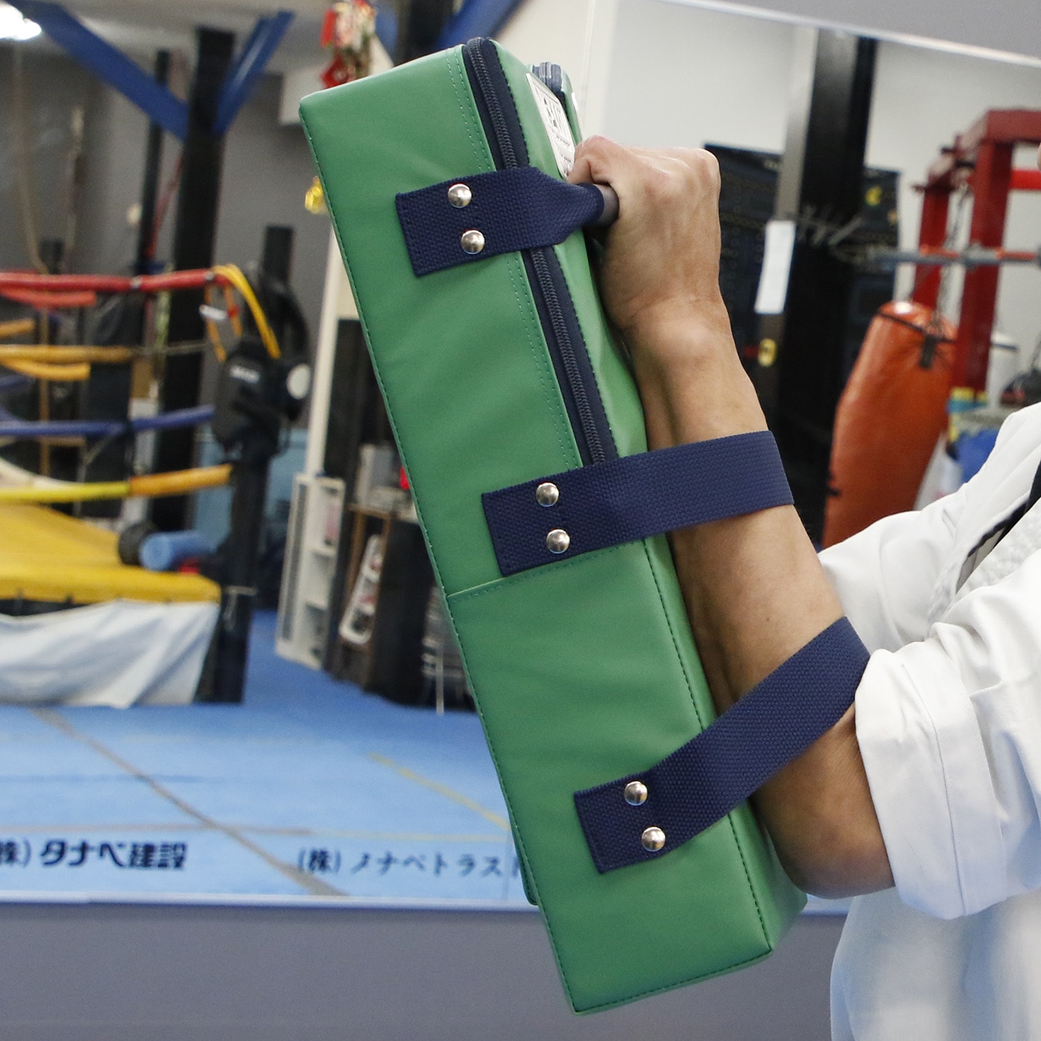グリーンキックミット カラーキックミット | すべての商品 | ISAMI(イサミ) |格闘技 武道具