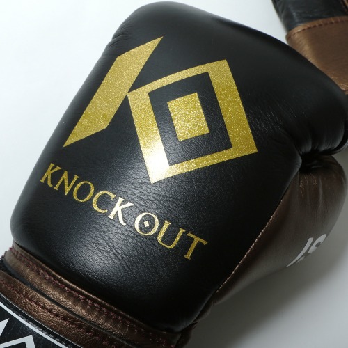 KNOCK OUT