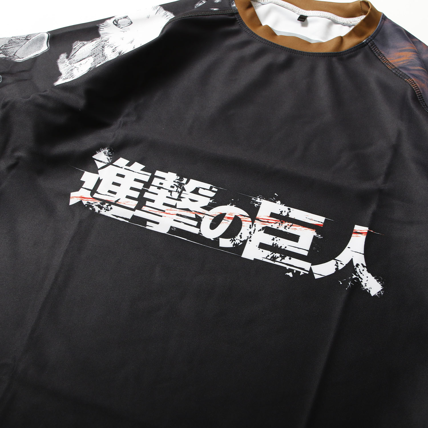 進撃の巨人 半袖ラッシュガード ー獣の巨人ー