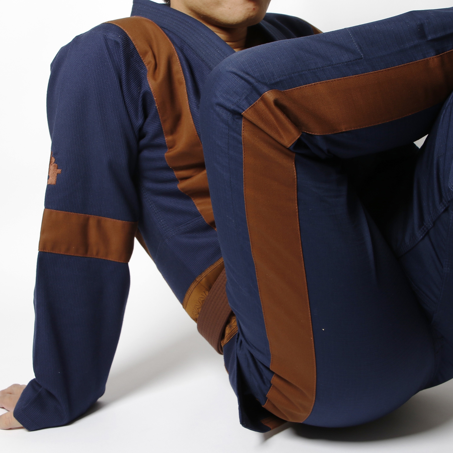 着物柄柔術着～お月見～