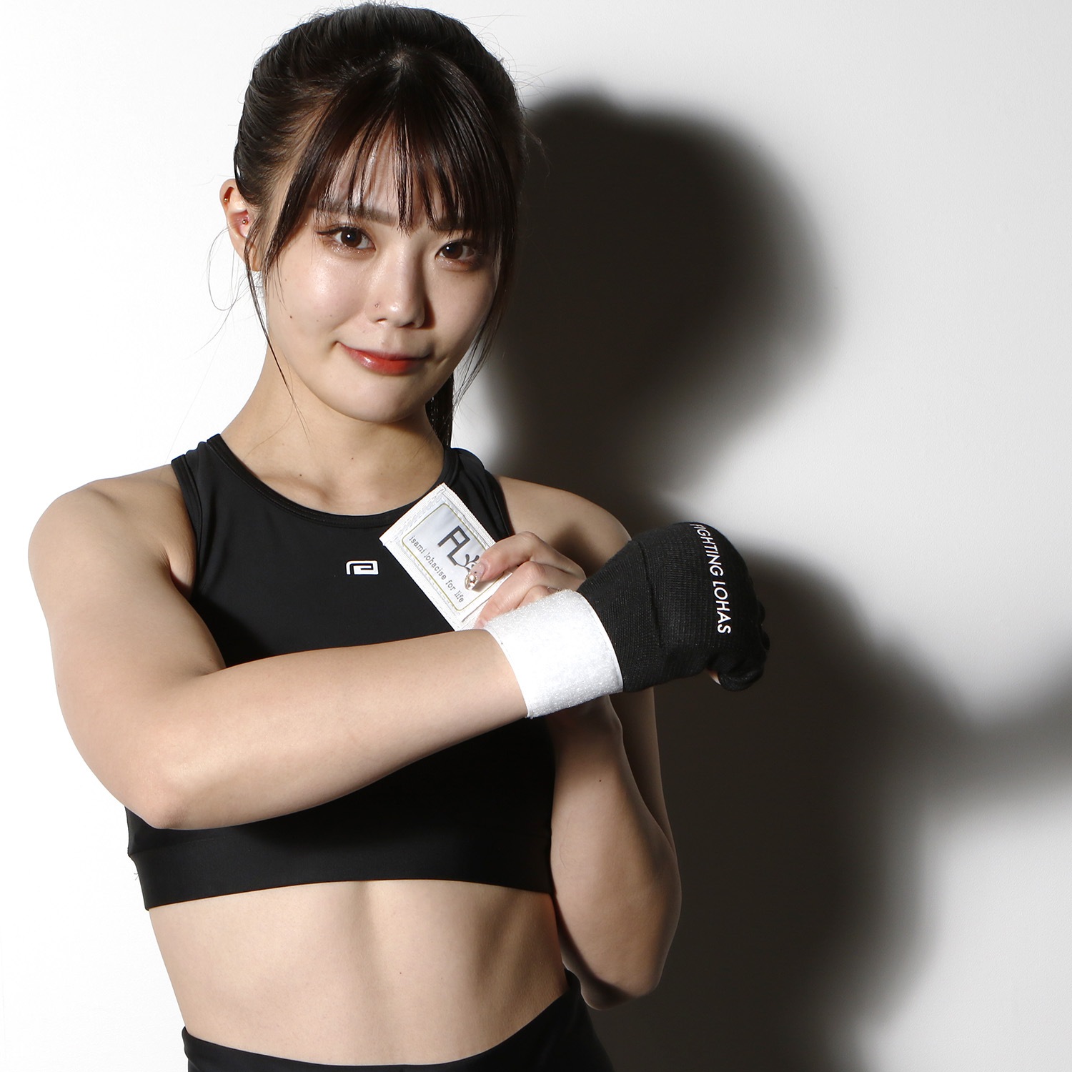 ファイティングロハス　ナックルサポーター