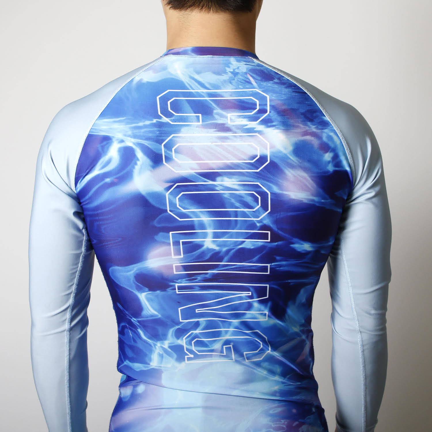 クーリングラッシュガード長袖