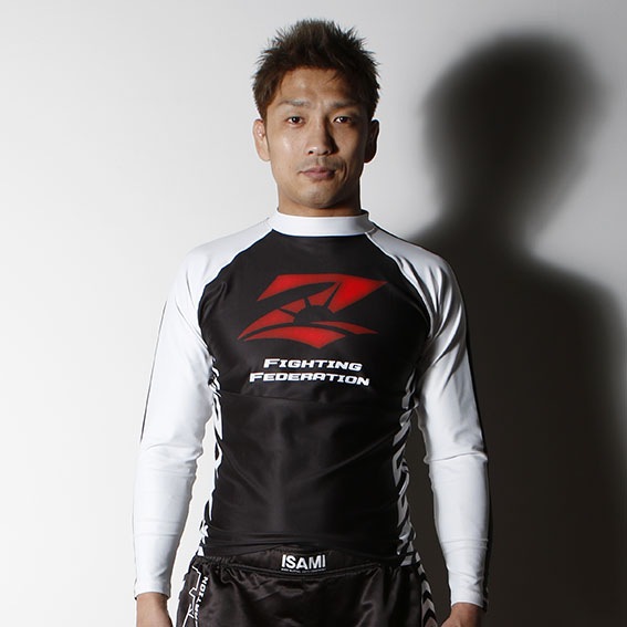 RIZIN長袖ラッシュガード　アローモデル