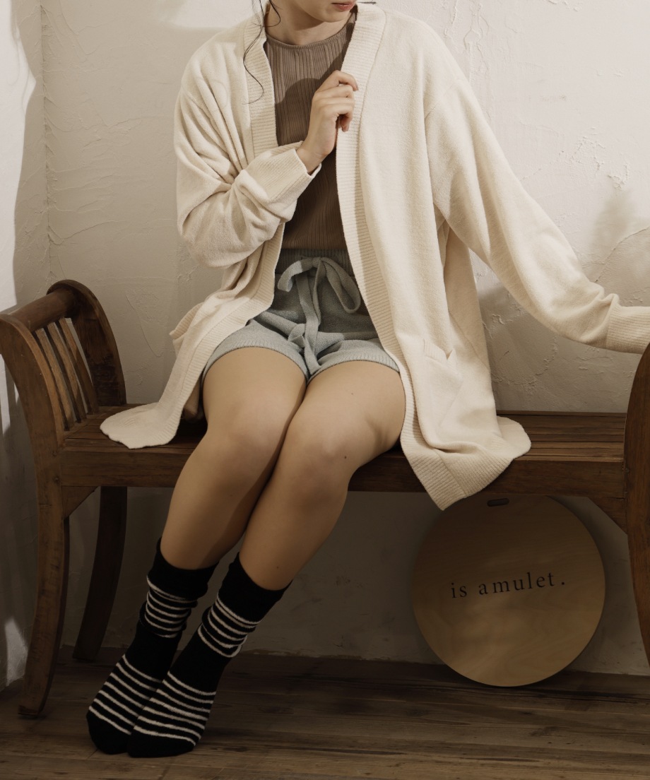 [ nestwell meets is amulet. ] KESTREL<ケストレル>BORDER SOCKS WOMENS