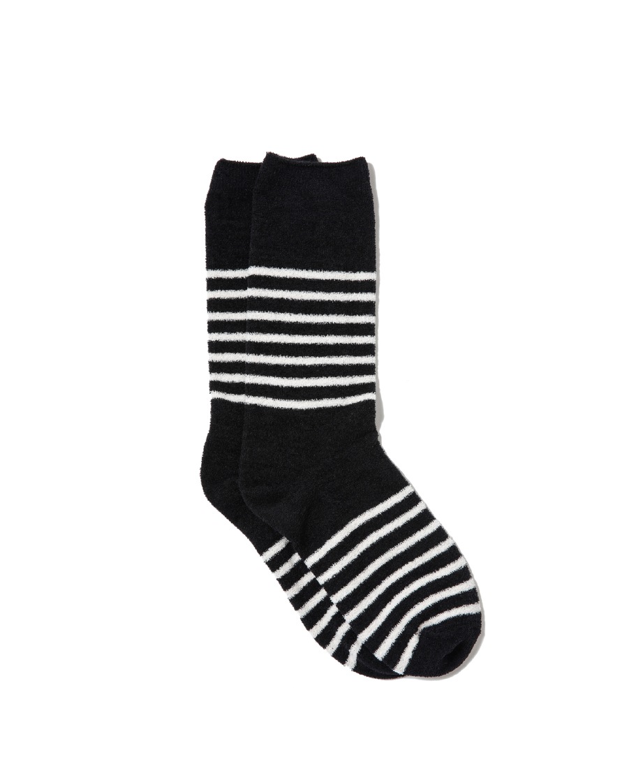 [ nestwell meets is amulet. ] KESTREL<ケストレル>BORDER SOCKS WOMENS