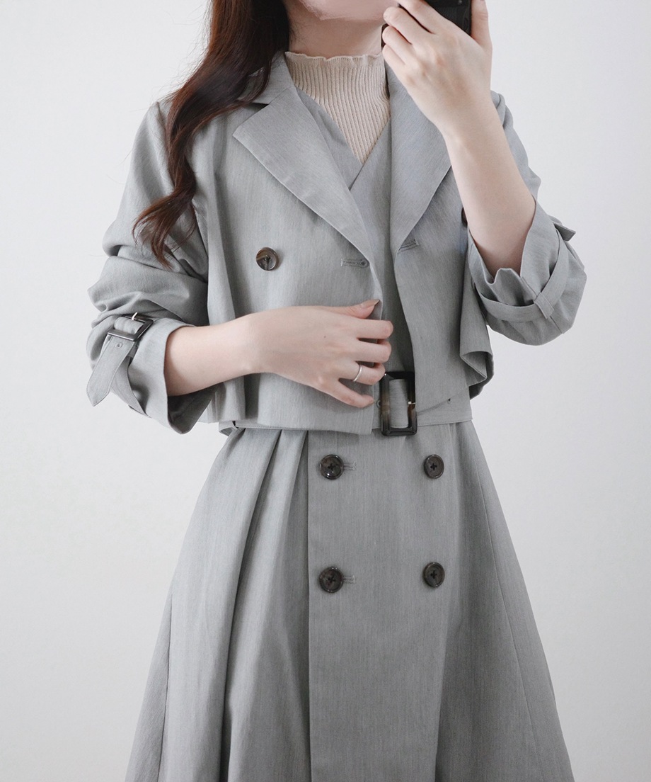 マルチウェイトレンチコート