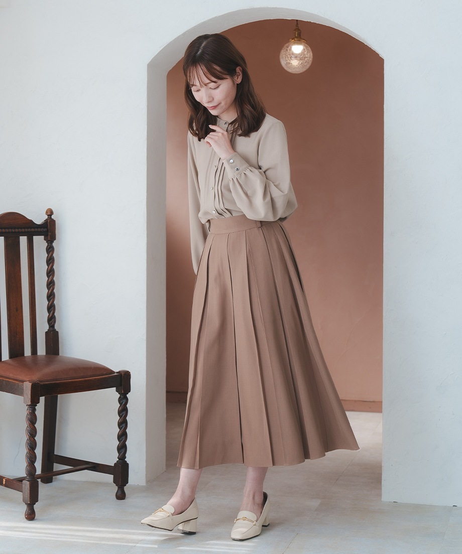 プリーツスカート