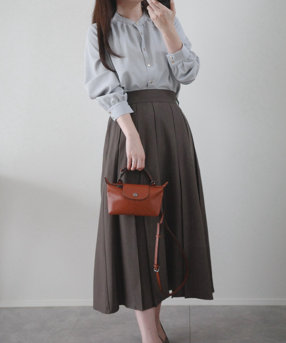 プリーツスカート