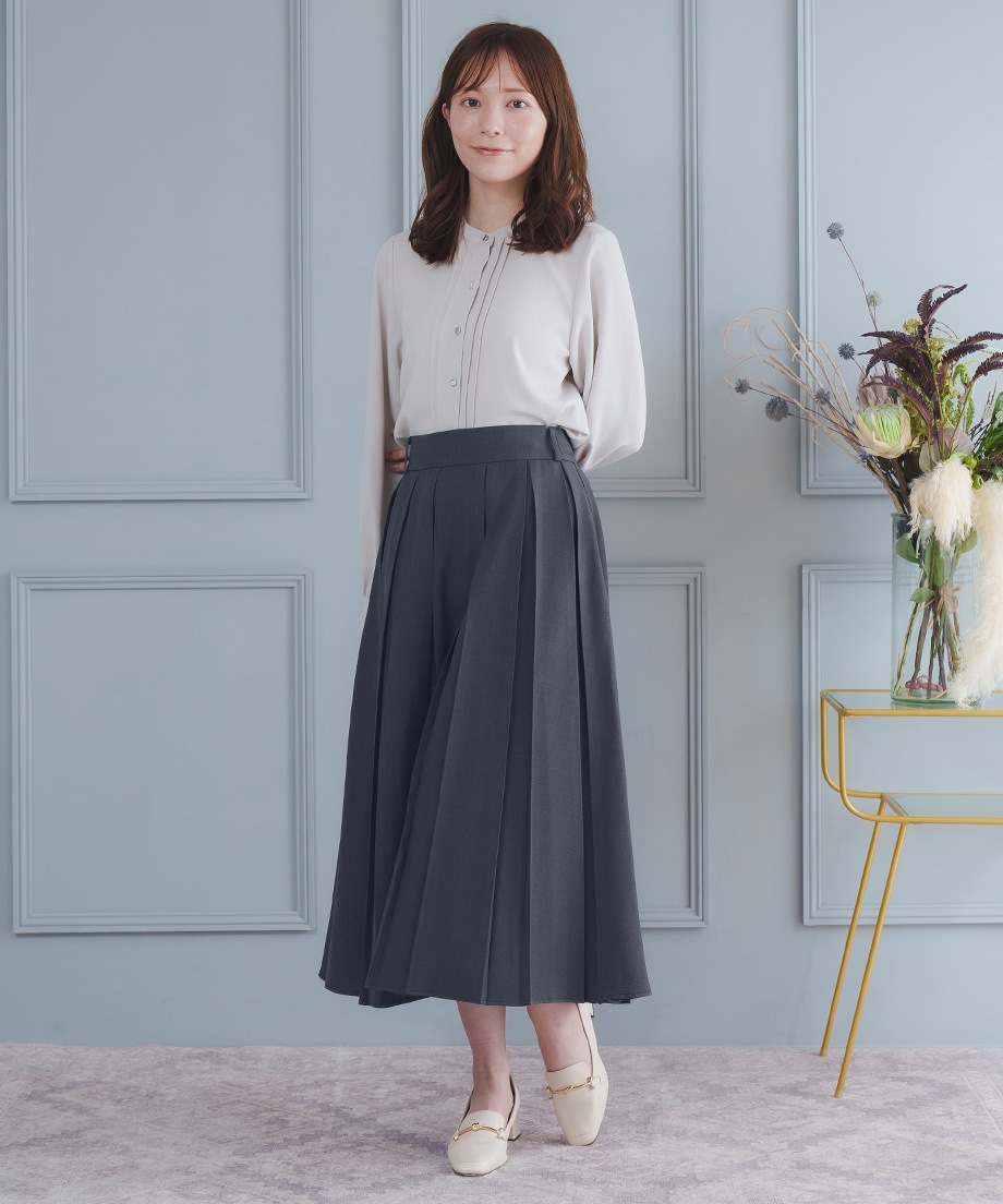 プリーツスカート