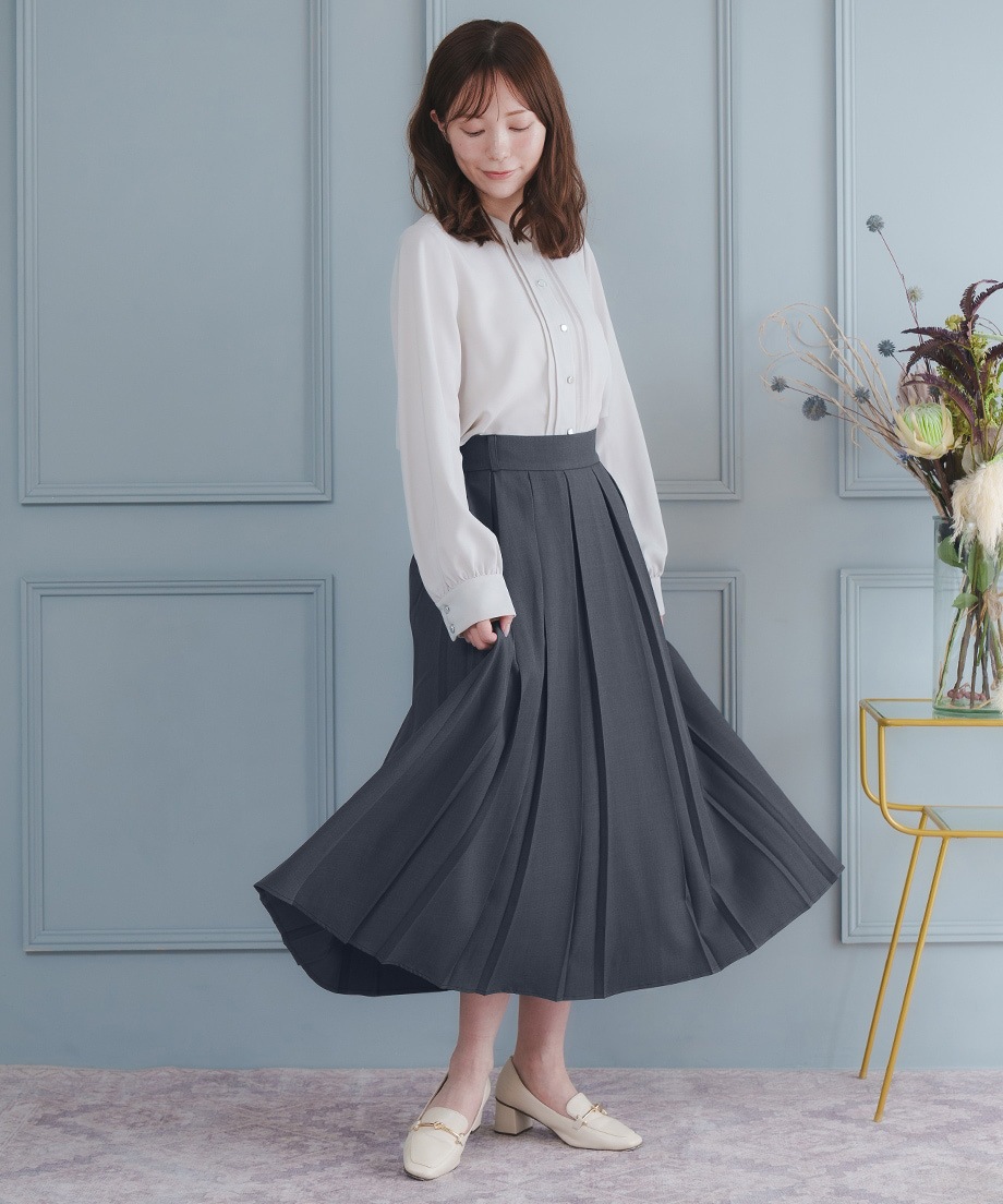 プリーツスカート