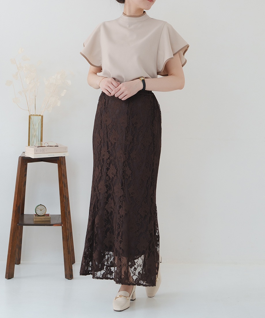 パイピングブラウス(半袖)