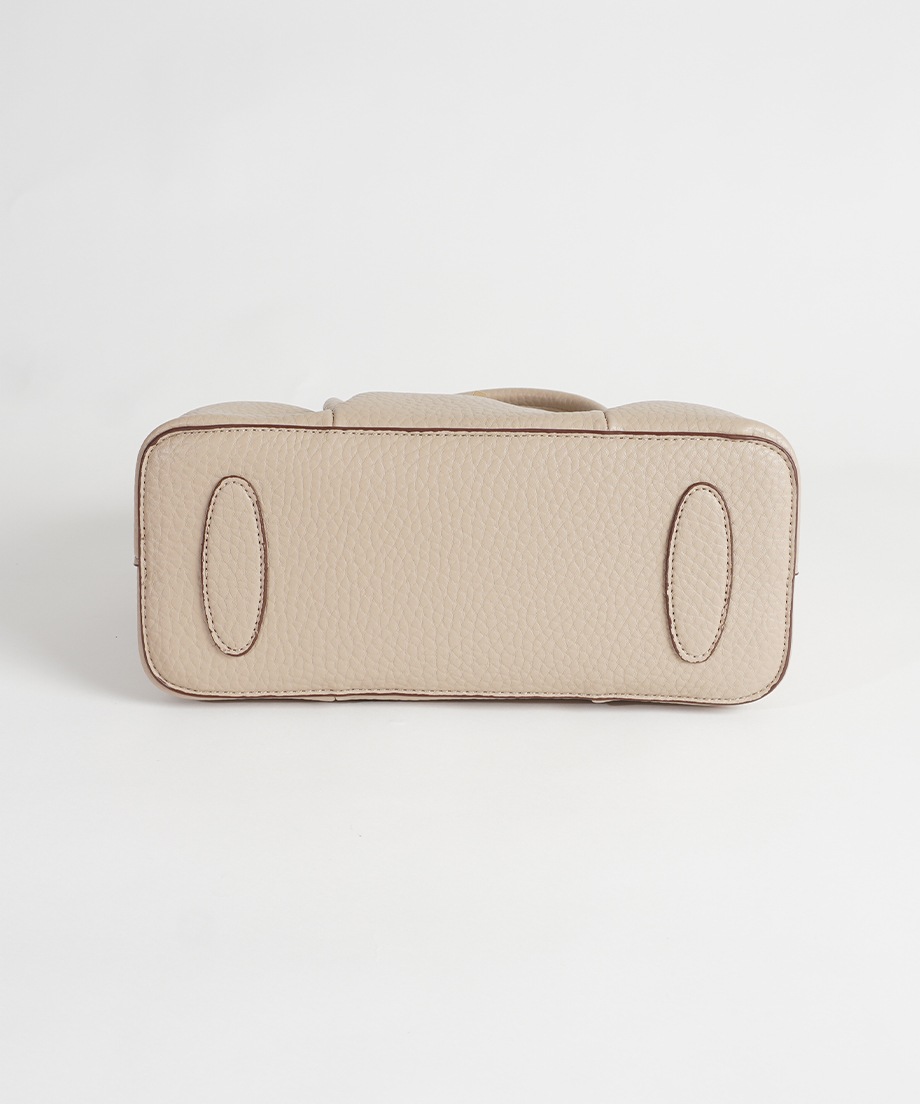 パスケース付きハンドバッグ