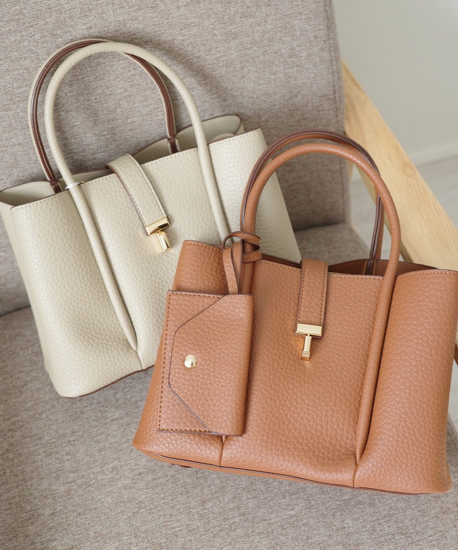 パスケース付きハンドバッグ