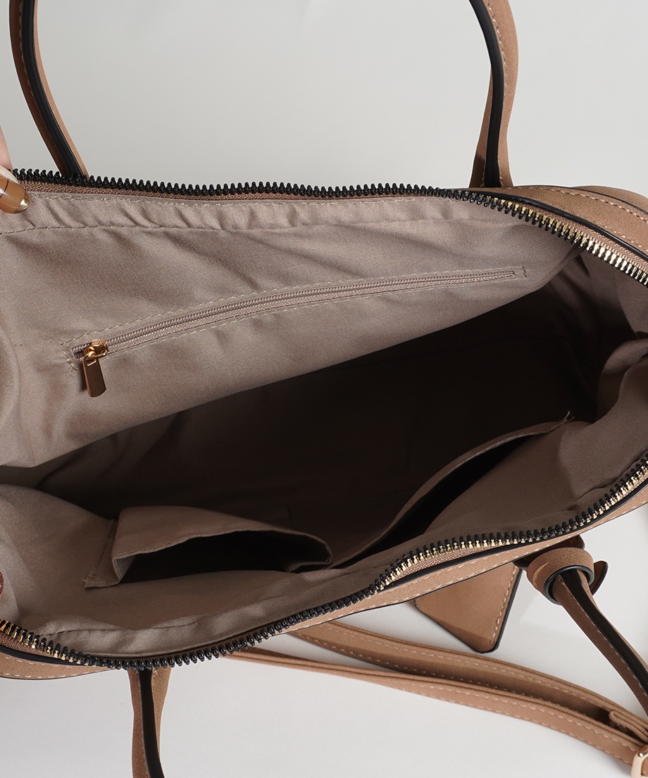 スムースハンドバッグ