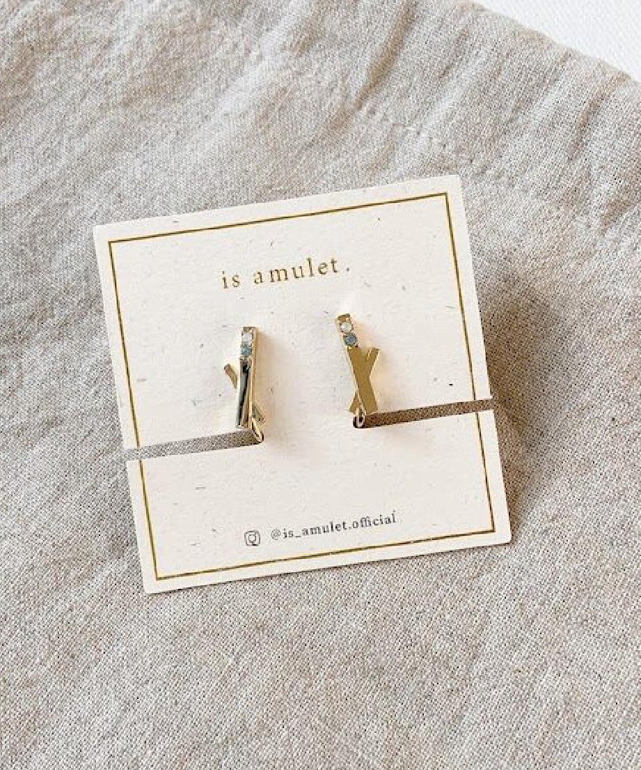 ゴールドクロスバーイヤリング