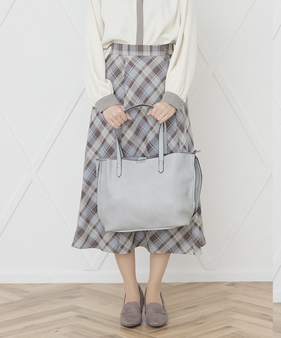 サイドスリットトートバッグ
