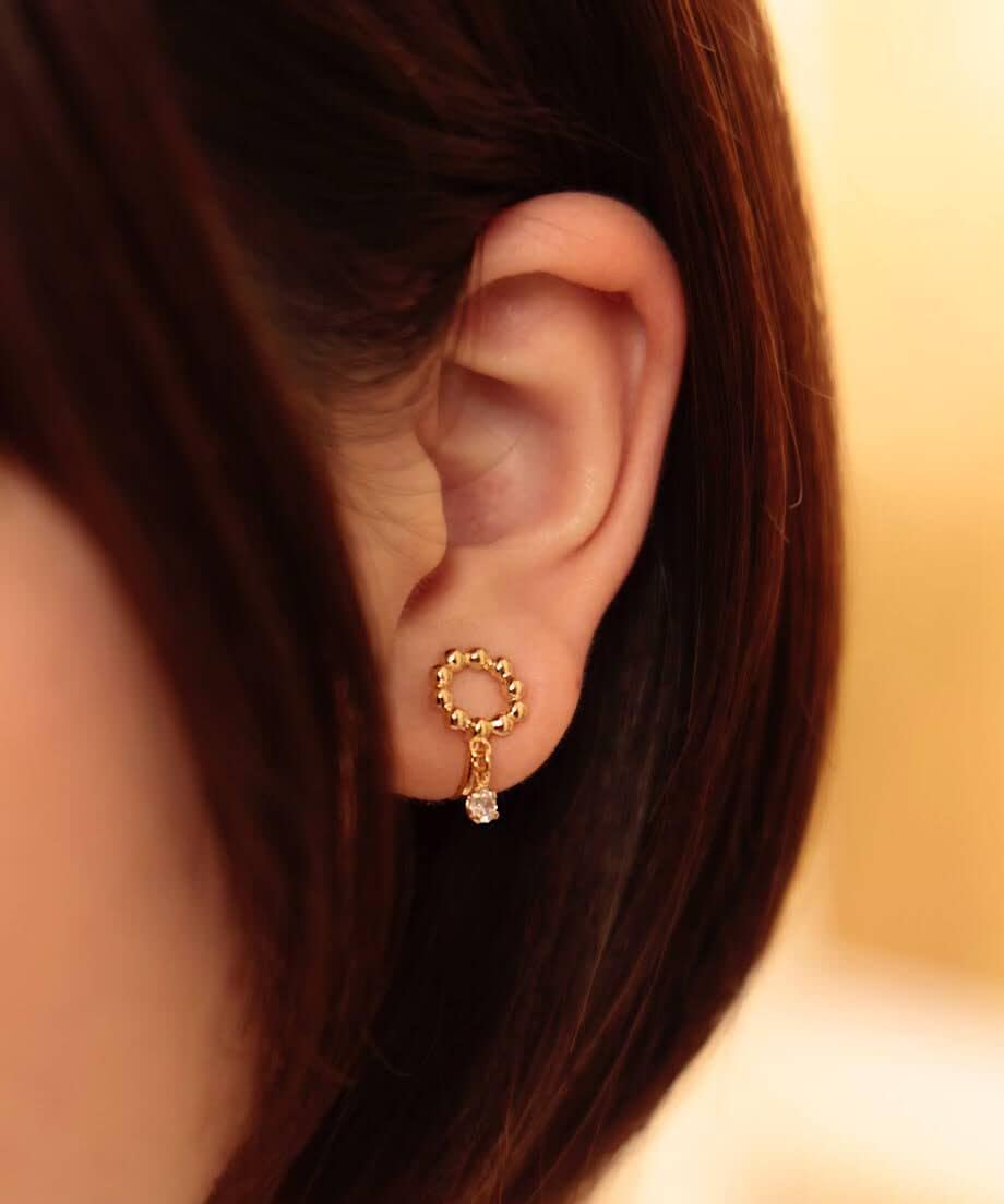 ラウンドフープピアス