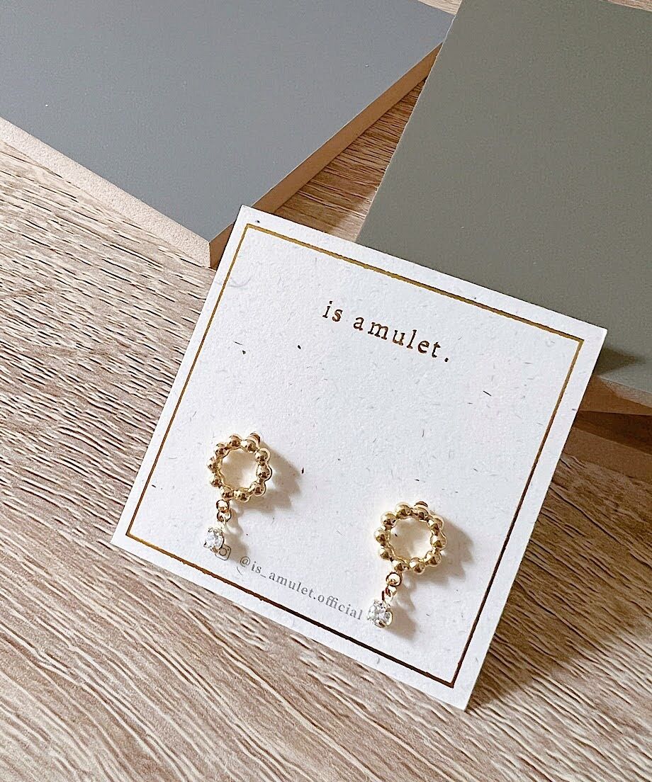 ラウンドフープピアス