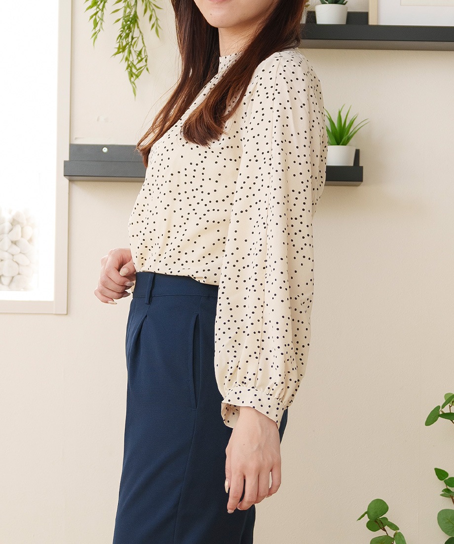 ドットマルチWAYブラウス