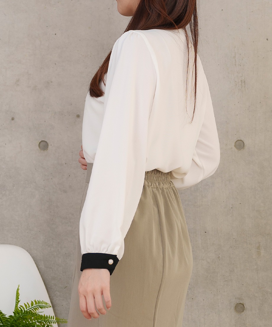 アシメ配色ブラウス