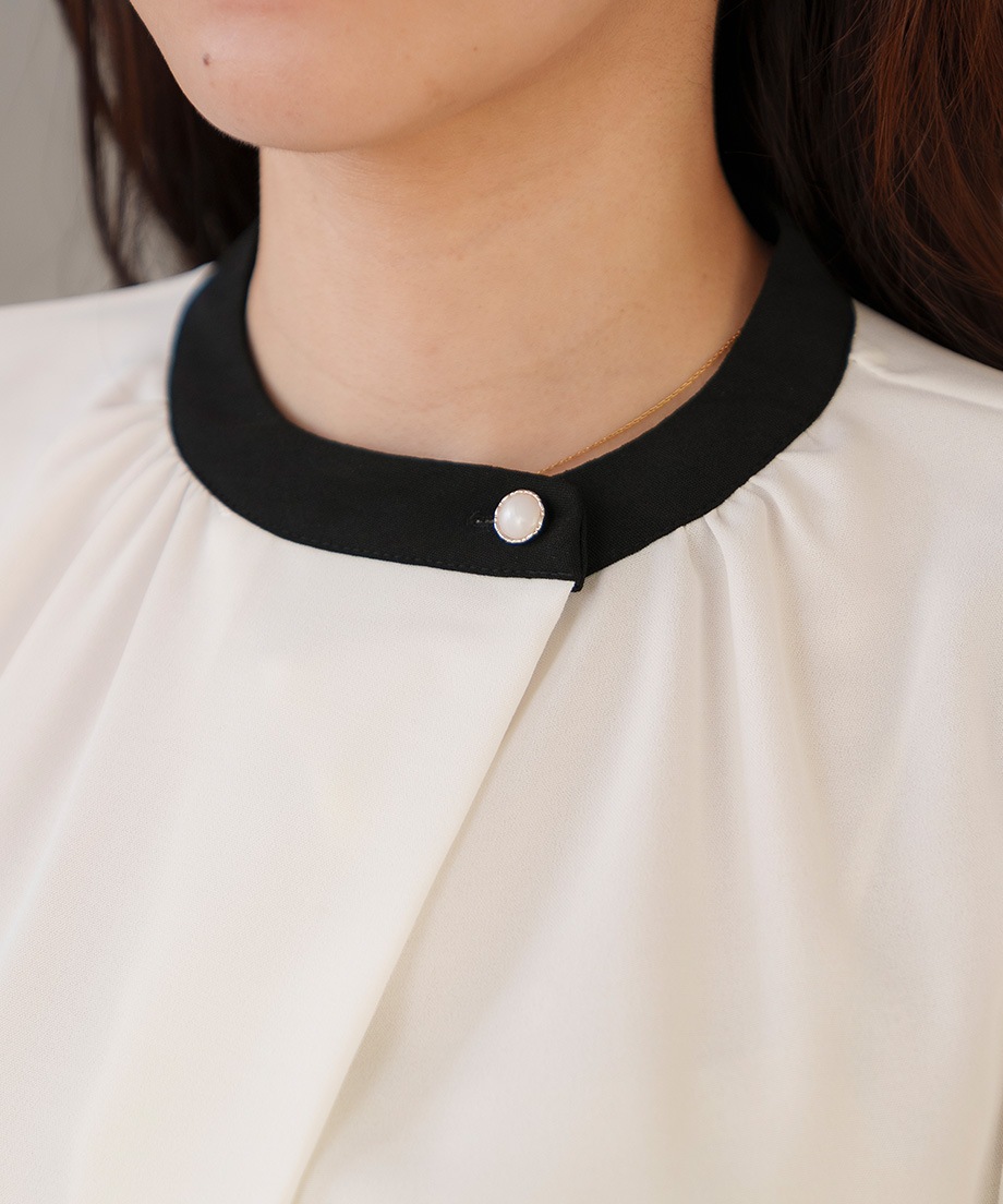 アシメ配色ブラウス