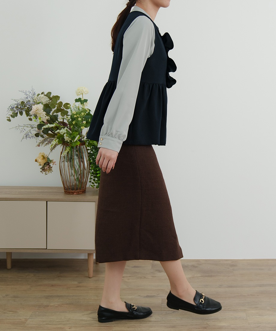 ウーリッシュアシメフリルペプラムベスト