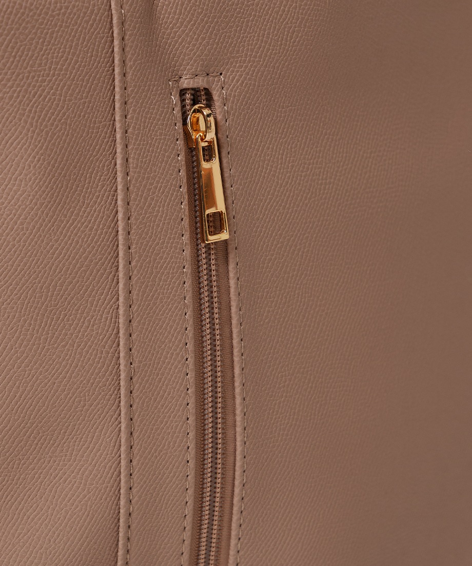 2025SS スクエアバッグ