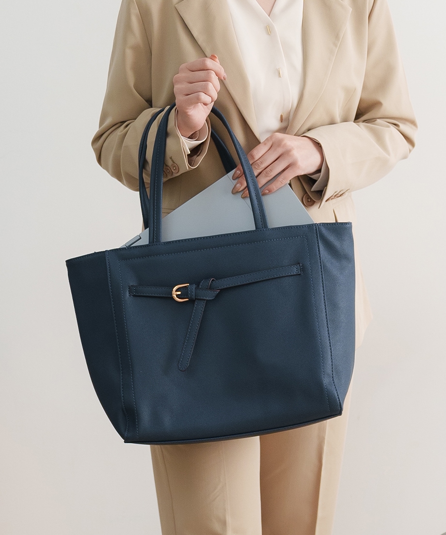 2025SS スクエアバッグ