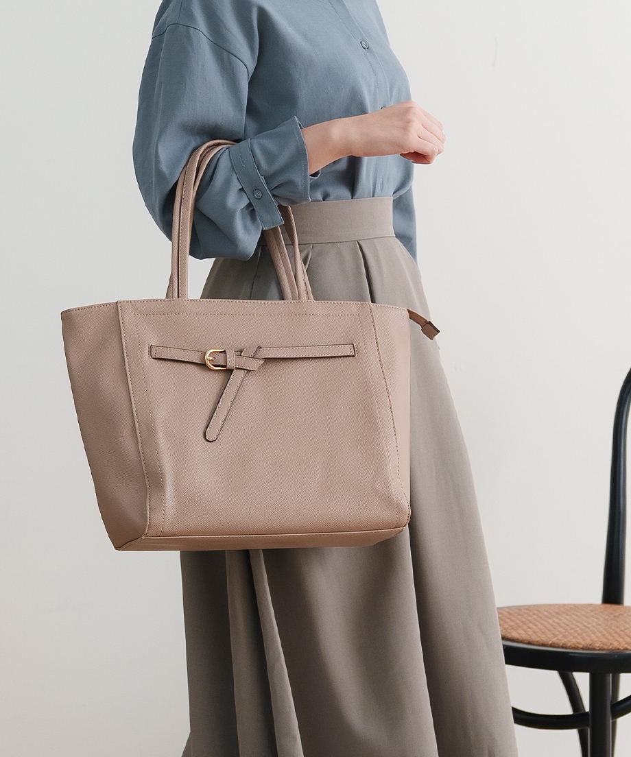 2025SS スクエアバッグ