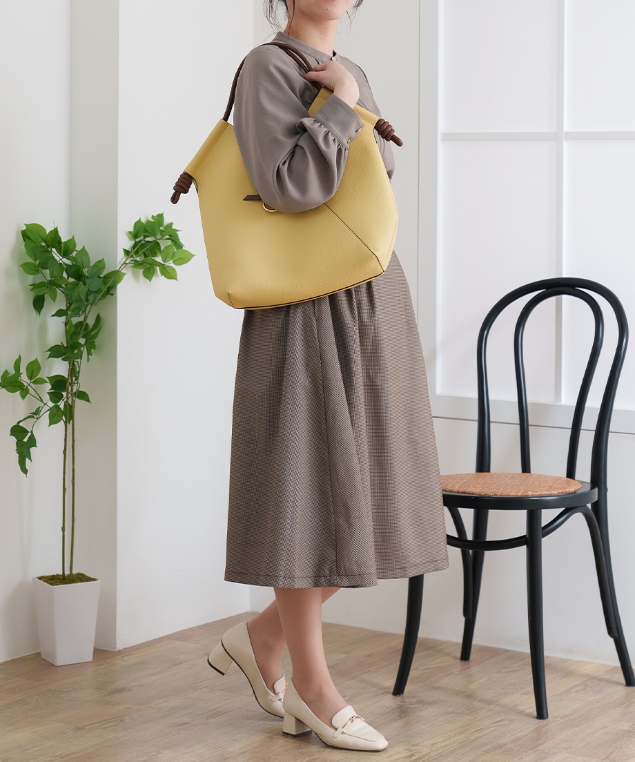 ショルダーバッグ