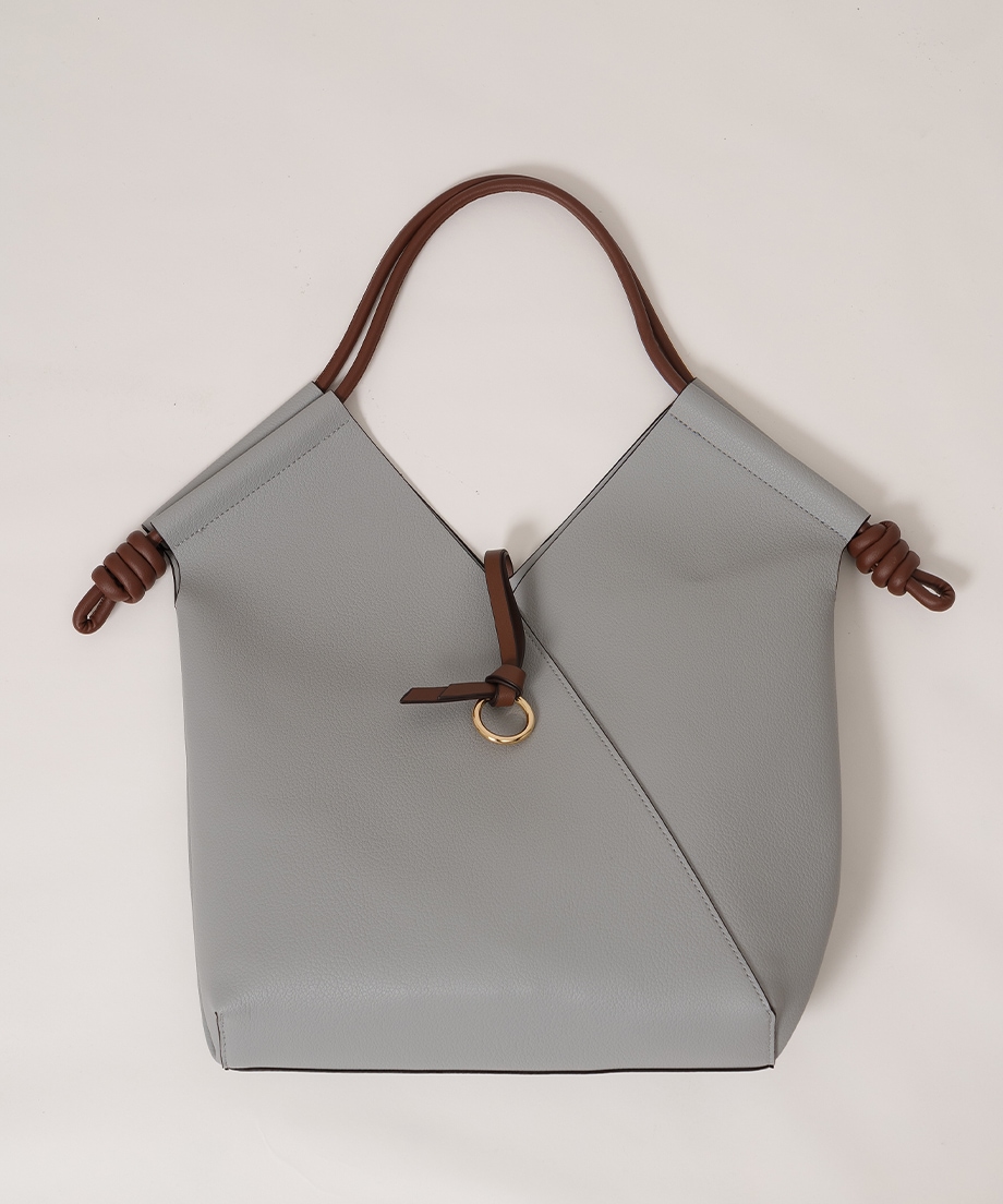 ショルダーバッグ